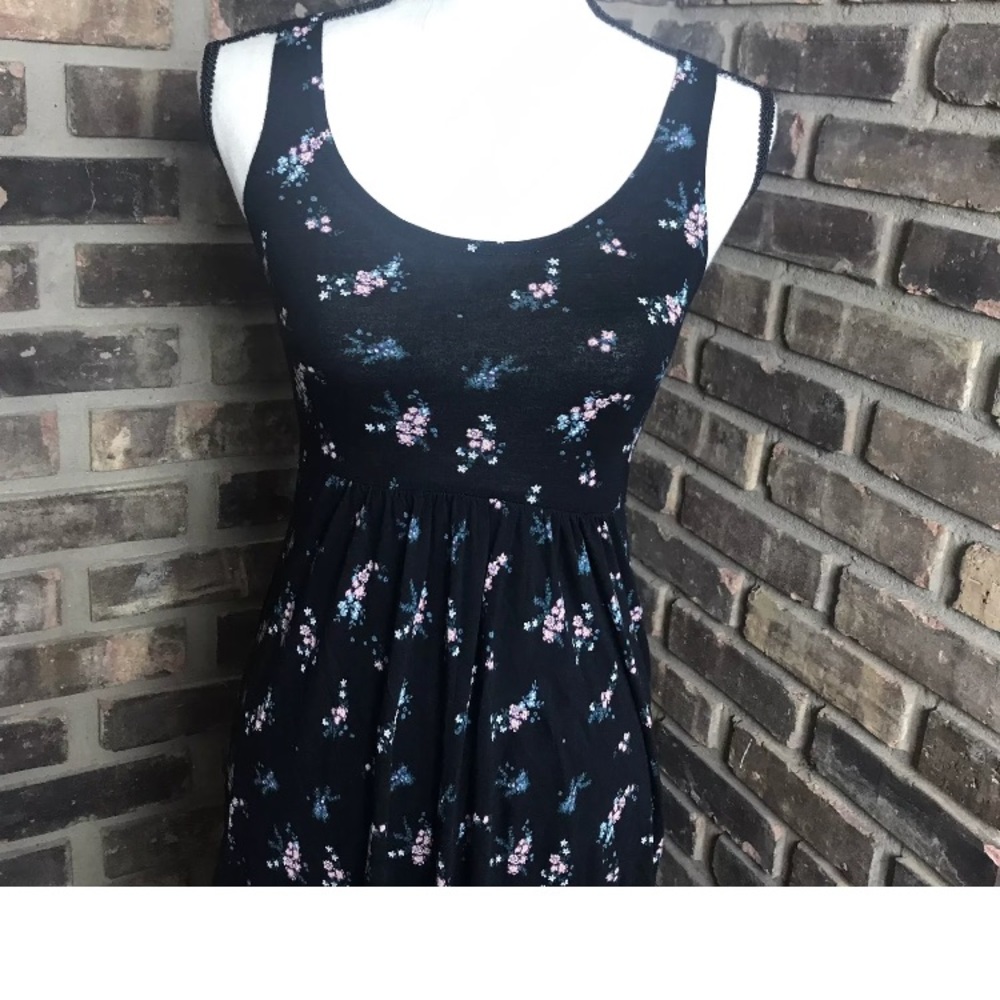 🍭Frenchi Floral Sleeveless Mini dress